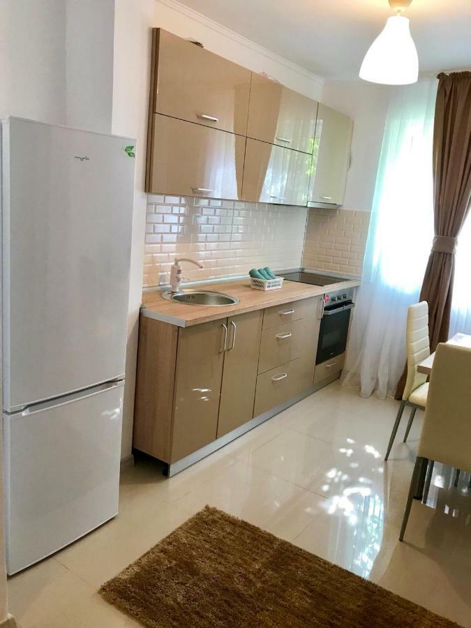 Anastasia Apartament Cu 2 Camere Оршова Екстер'єр фото